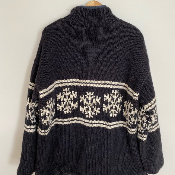💯 wool sweater - Picture 2 of 4